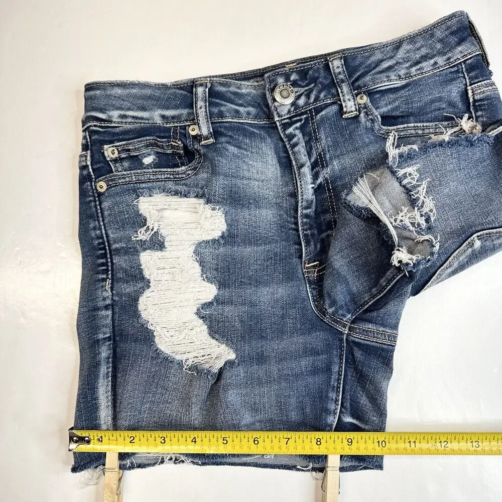 American Eagle Shorts Hi-Rise Shortie 8 Next Level Denim Jean Distress EUC